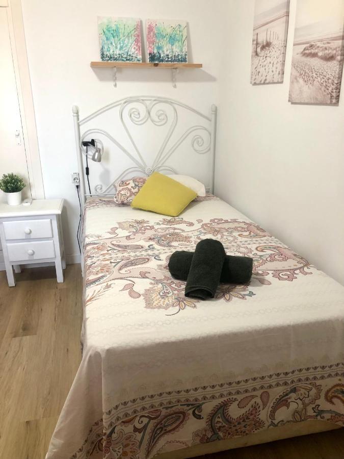 Habitacion Con Smart Tv En Piso Compartido Con Bano Privado O Compartido Malaga Sol Dış mekan fotoğraf